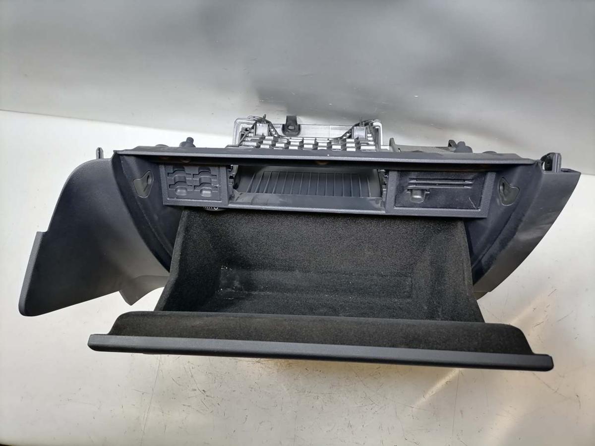 VW Golf 7 original Handschuhfach Facelift ab 2017 Bj.2020